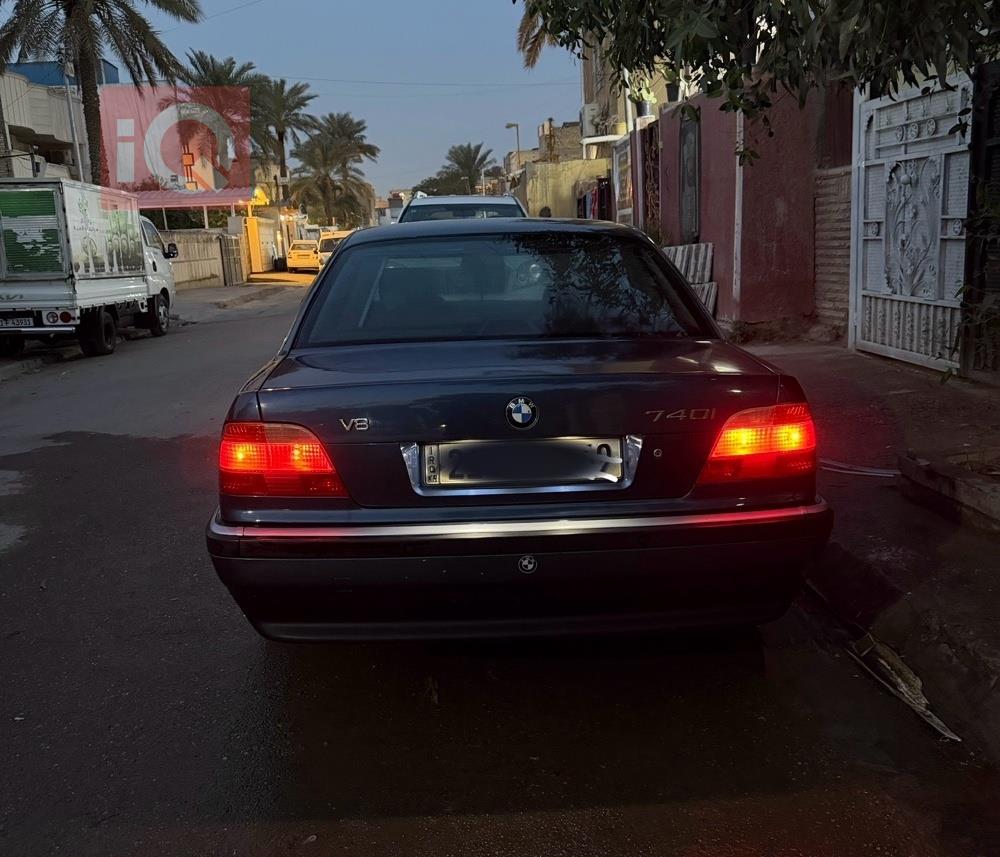 بی ئێم دەبڵیو سیریەس 7